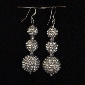 Holiday dangle earrings